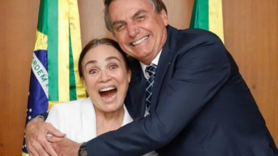 Regina Duarte ironiza investigação contra Bolsonaro