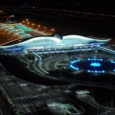 Aeroportos incríveis que mais parecem um shopping center