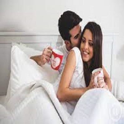 Tomar de duas a trÃªs xÃ­caras de cafÃ© por dia melhora o sexo, diz estudo