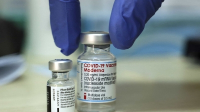 Anvisa aprova duas vacinas da Pfizer atualizadas para subvariantes da ômicron