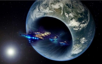 No centro da Terra há um buraco negro que fornece energia a naves extraterrestre
