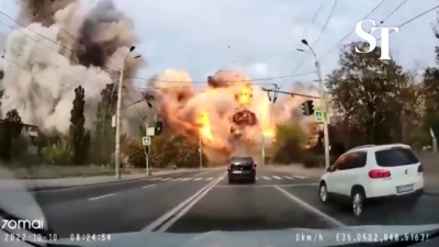 Vídeo mostra momento chocante quando míssil russo atingiu a Ucrânia