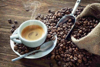 Boas notícias para os amantes de café: a ingestão diária pode beneficiar o coraç