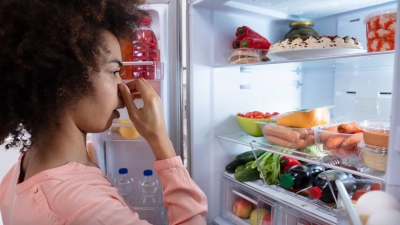 Mau cheiro na geladeira: saiba como acabar com o odor desagradável