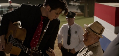 Rei do Rock arrasa corações em novo trailer do filme Elvis