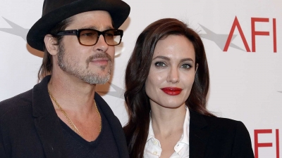 Angelina Jolie mostrarÃ¡ provas de violÃªncia domÃ©stica em aÃ§Ã£o de divÃ³rcio